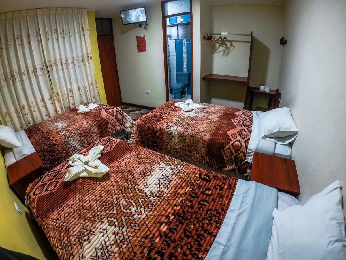 Hostal Berlin Jauja Ngoại thất bức ảnh